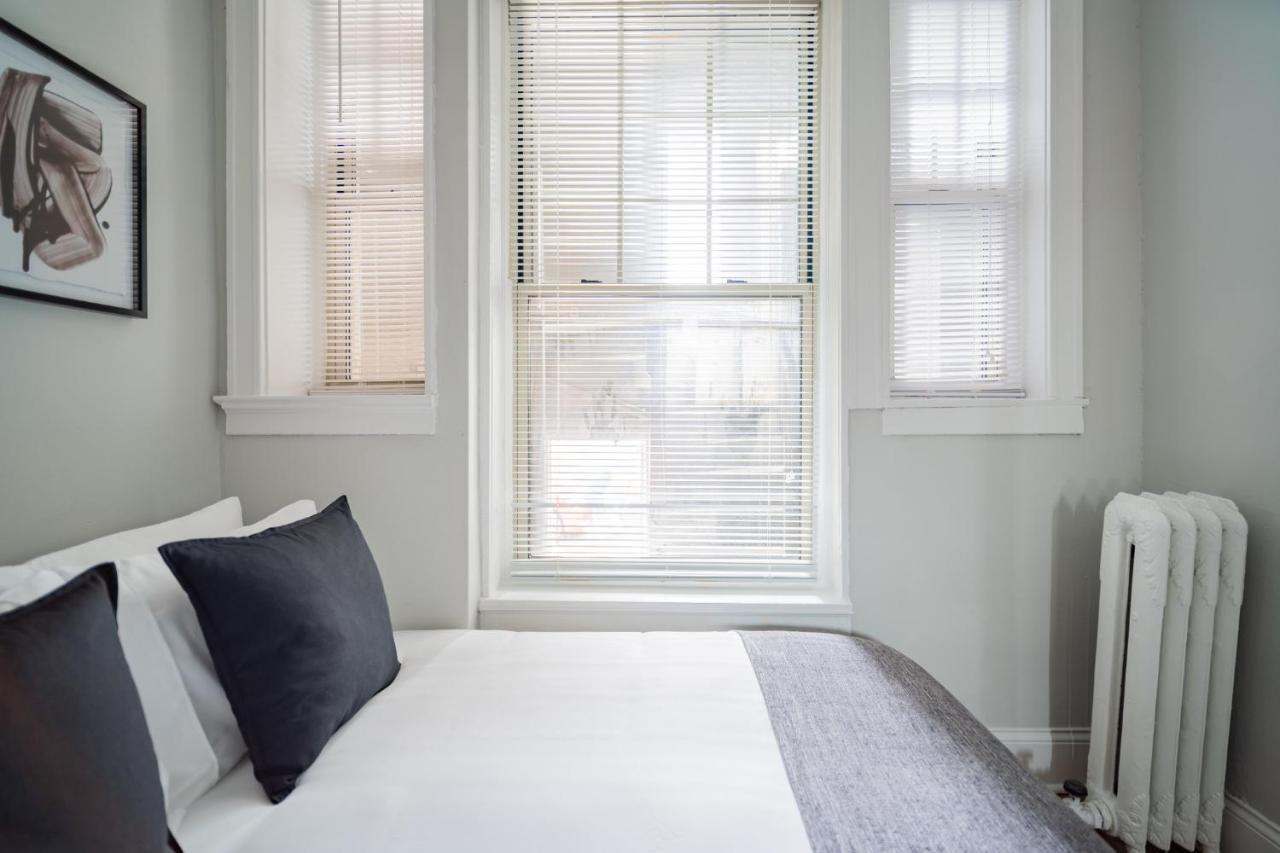 2Br Apartment In Lively Neighborhood Of Wrigley Field - Grace 1 Чикаго Екстериор снимка