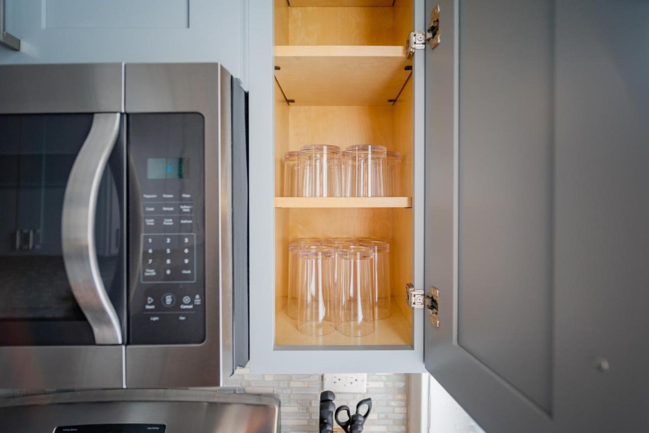 2Br Apartment In Lively Neighborhood Of Wrigley Field - Grace 1 Чикаго Екстериор снимка